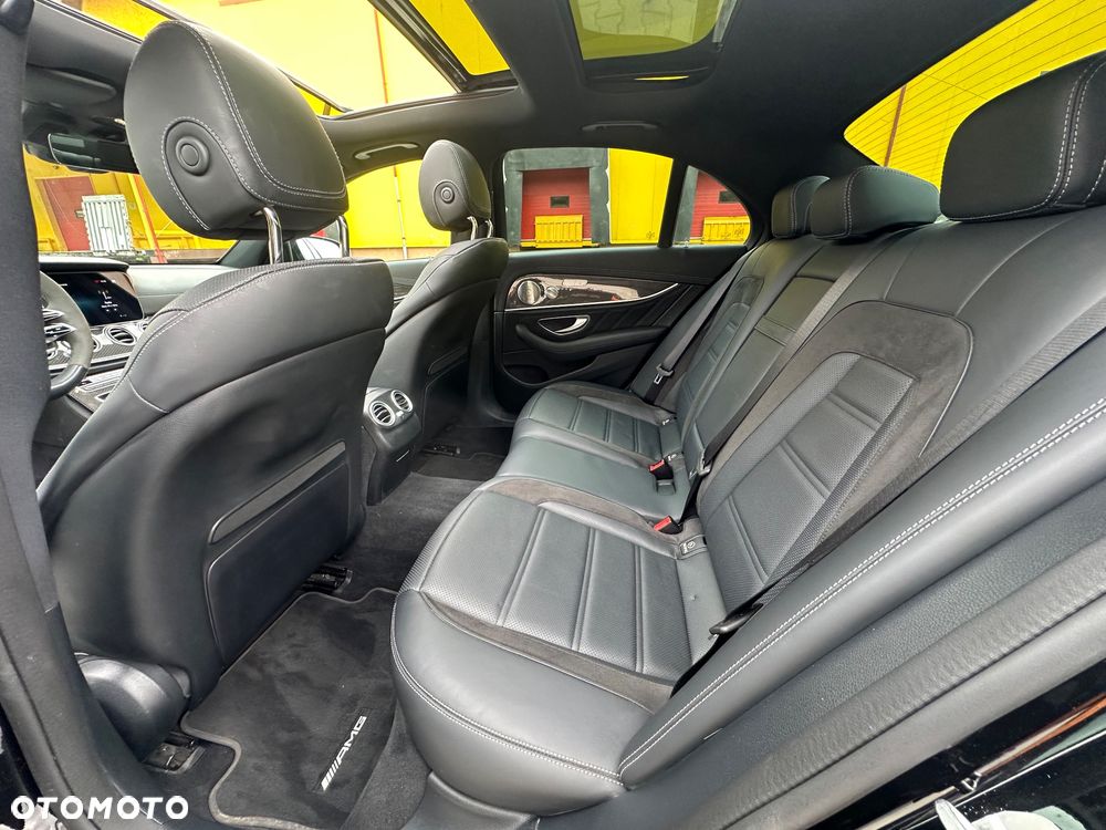 Mercedes-Benz Klasa E AMG 53 4-Matic+ - 13