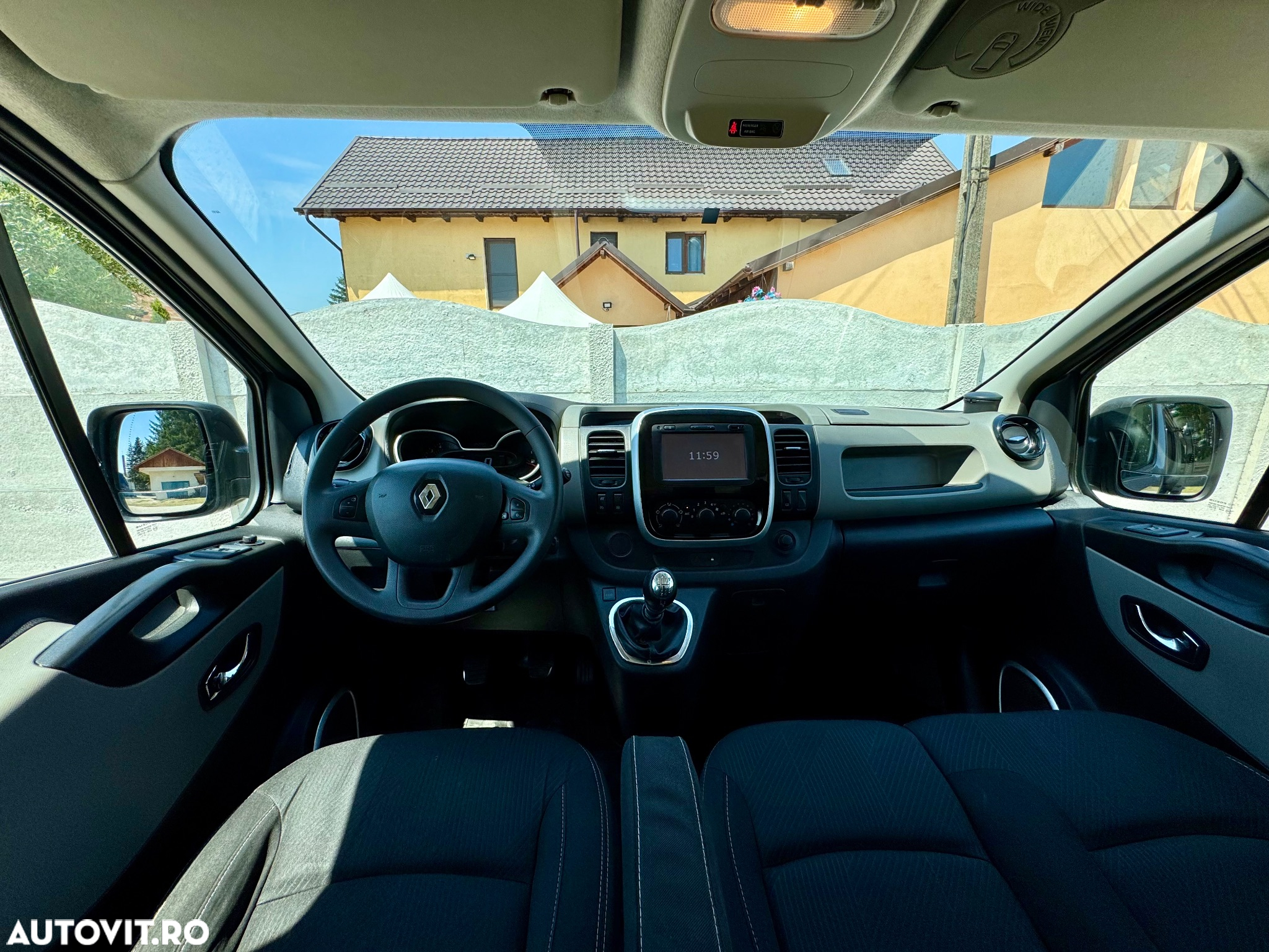 Renault Trafic ENERGY dCi 125 Grand Combi Authentique - 6