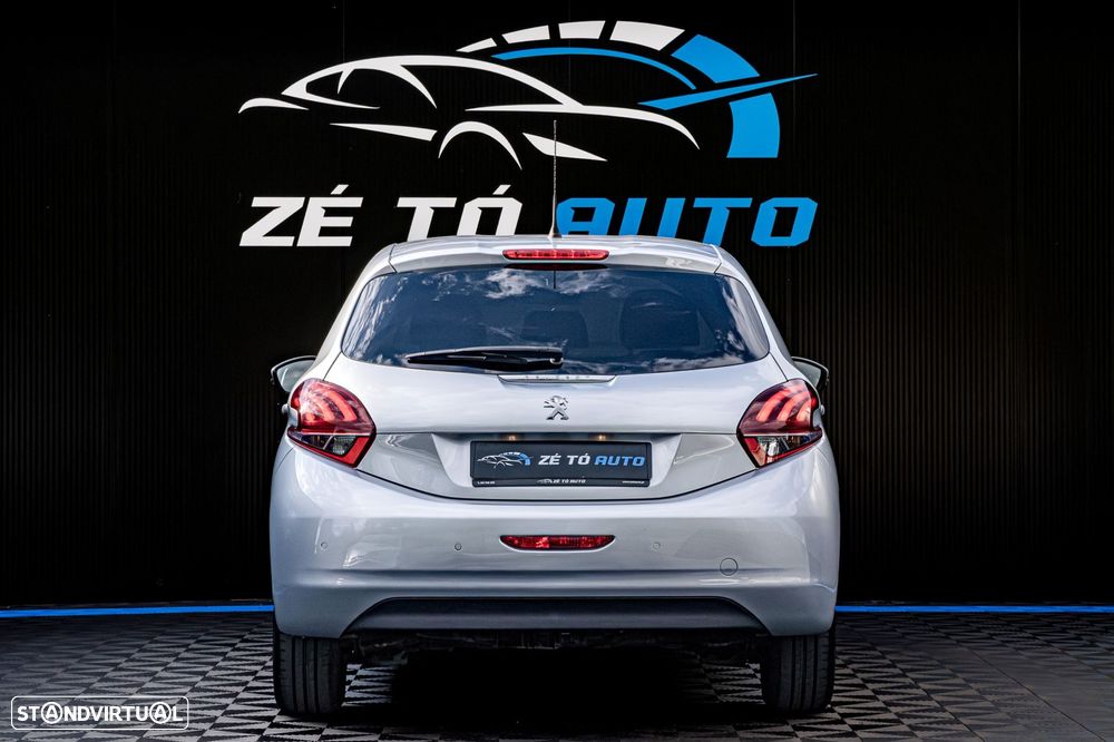 Peugeot 208 1.6 BlueHDi Style - 5