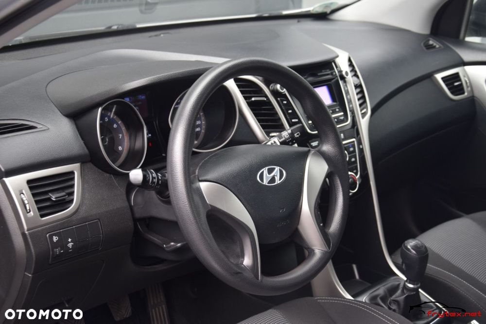 Hyundai i30 - 18