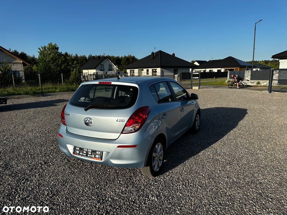 Hyundai i20 1.25 Wersja Jubileuszowa - 13
