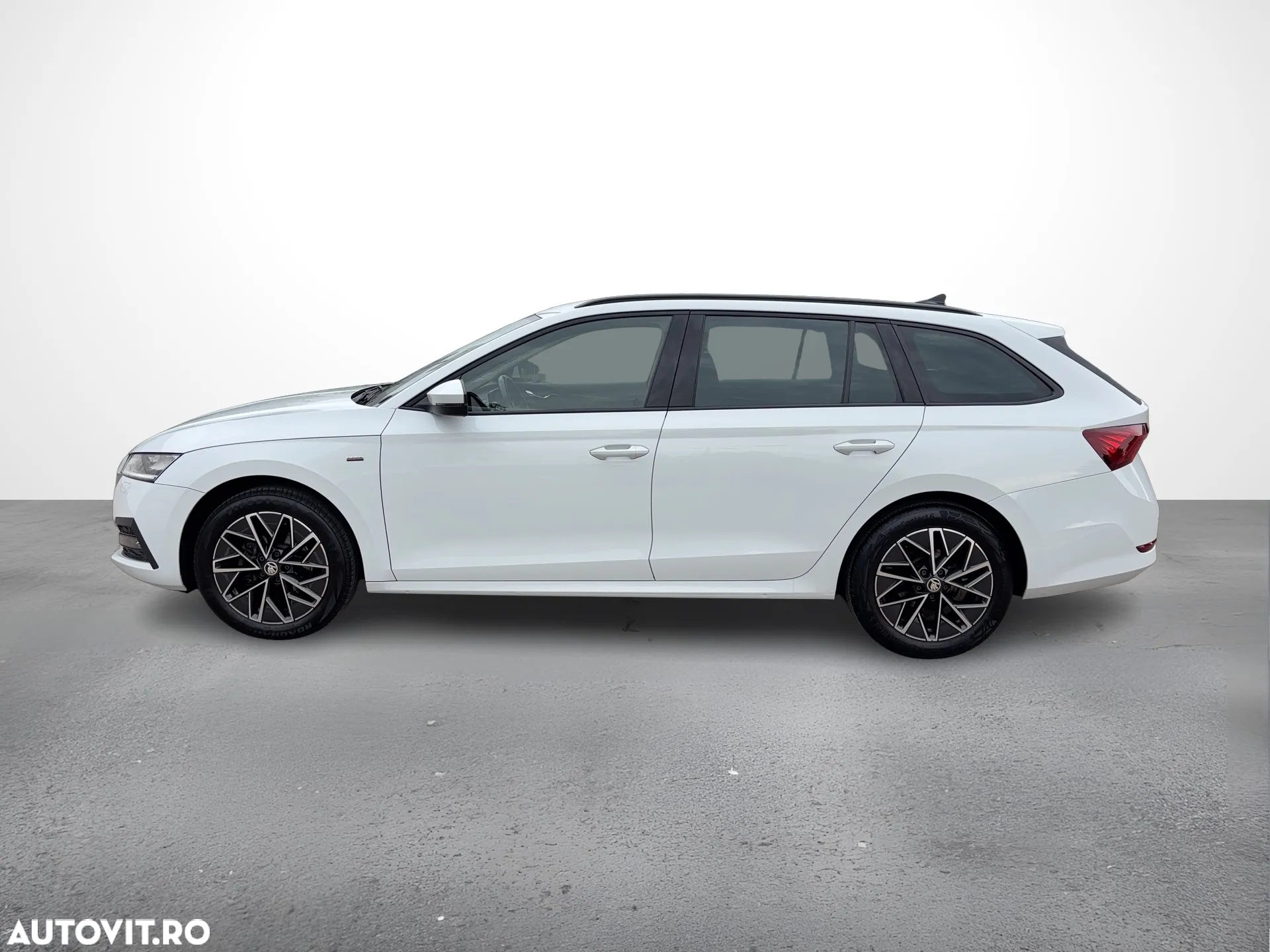 Skoda Octavia Combi 2.0 TDI DSG Ambition - 2