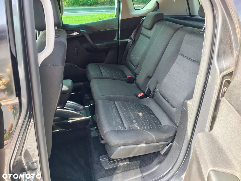 Opel Meriva - 12