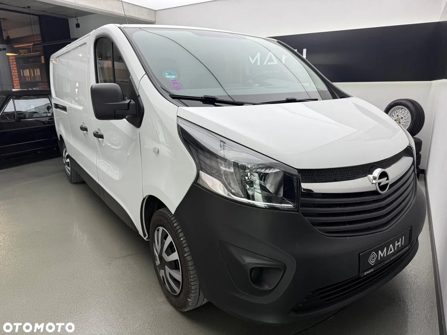 Opel Vivaro - 2