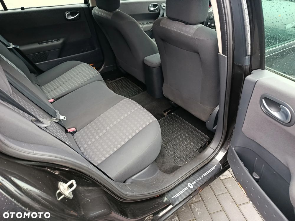 Renault Megane - 8