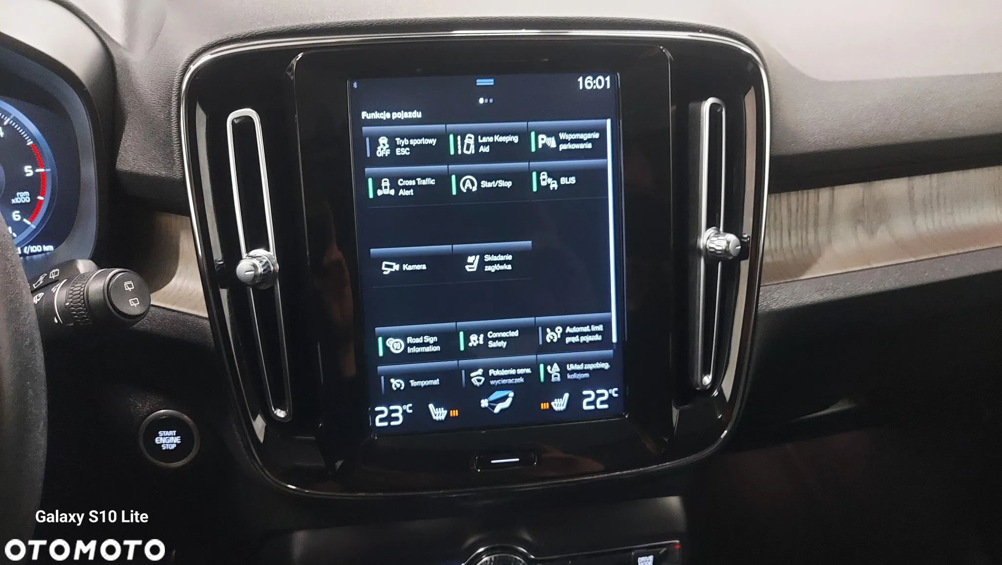 Volvo XC 40 D3 SCR Inscription - 30