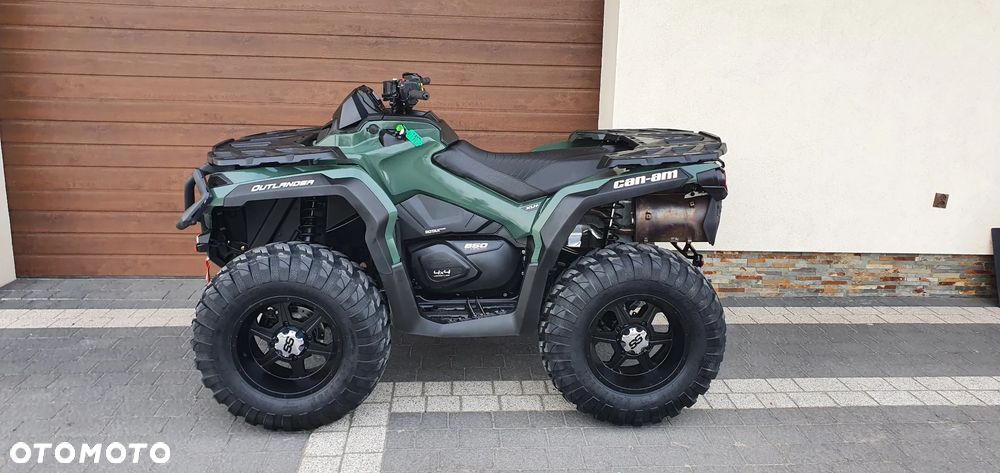 Can-Am Outlander - 8