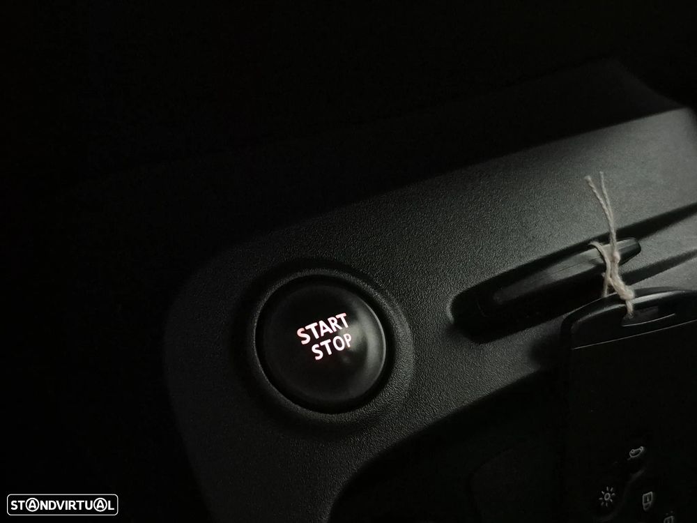 Renault Captur dCi 90 EDC Dynamique - 23