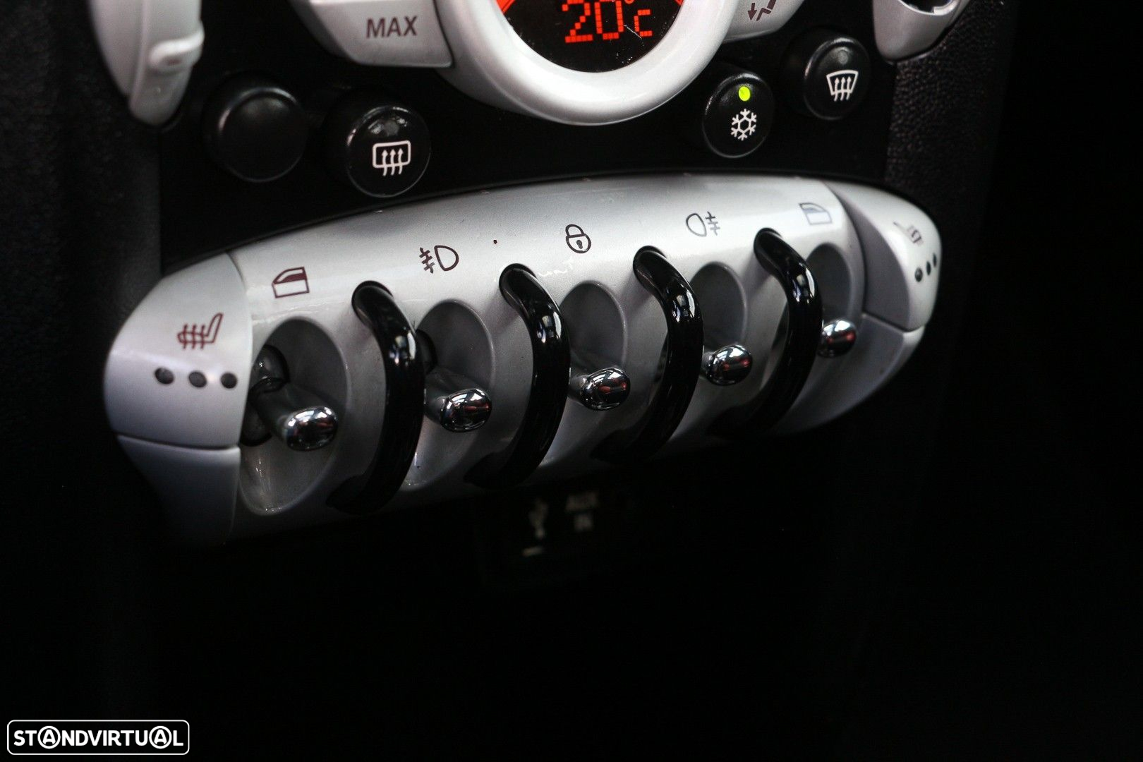 MINI 3 Portas John Cooper Works - 21