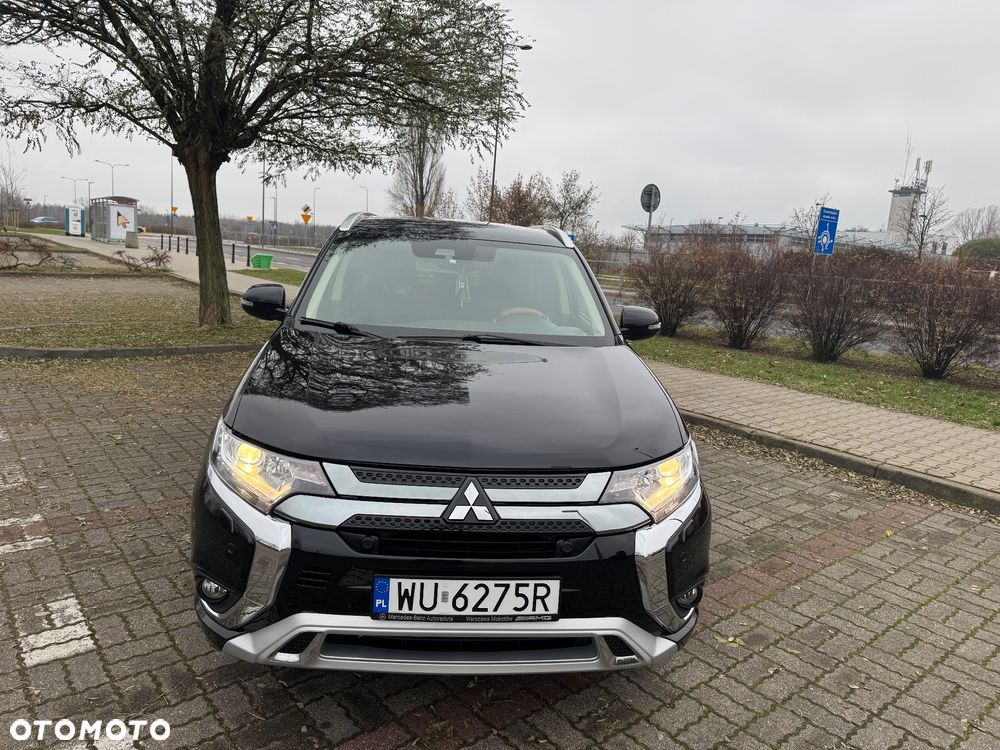 Mitsubishi Outlander - 7