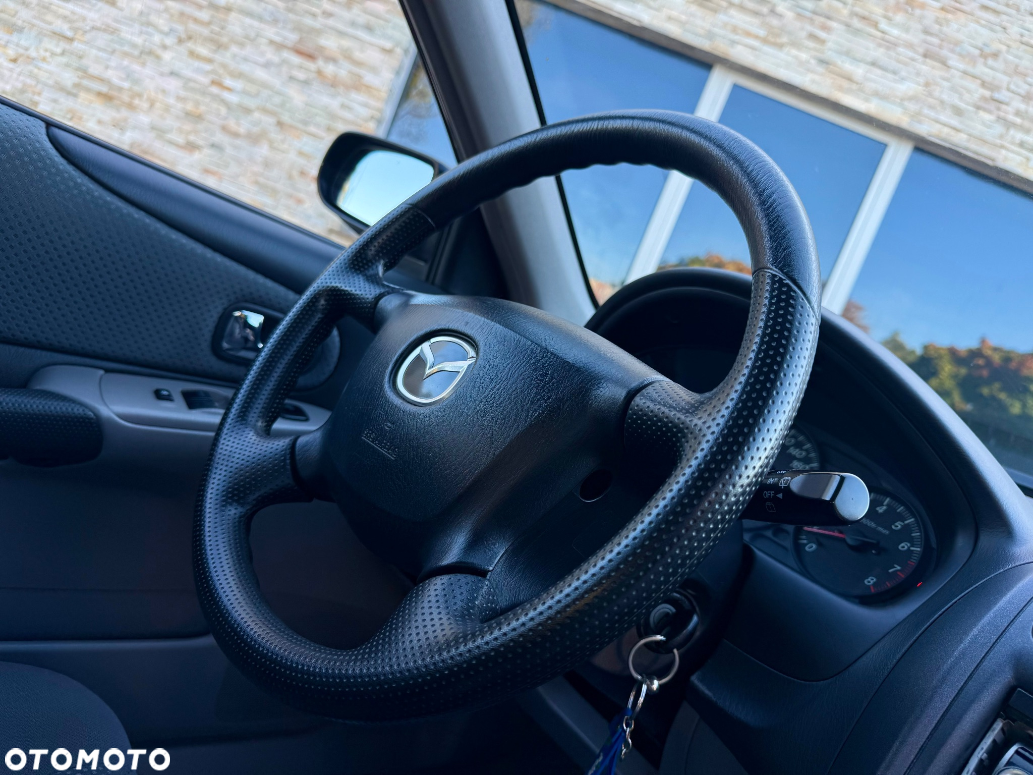 Mazda 323F 1.6 Exclusive - 17