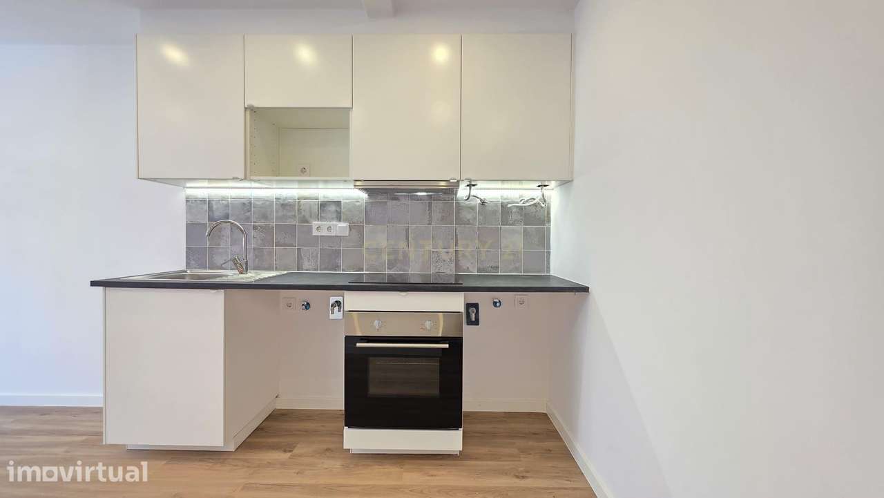 Apartamento  T2 Remodelado- Odivelas - Grande imagem: 2/13