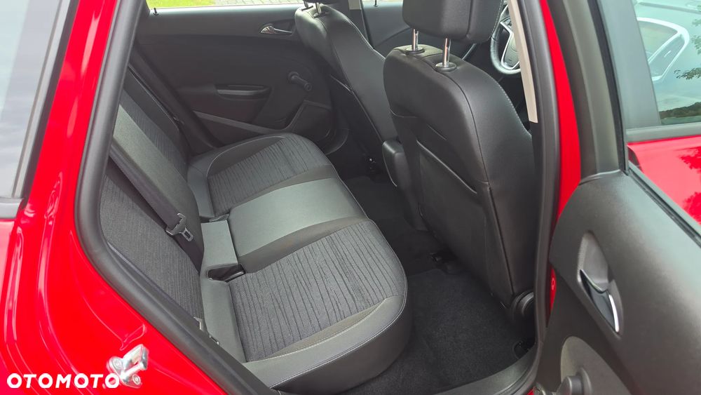 Opel Astra 1.6 Exklusiv - 18