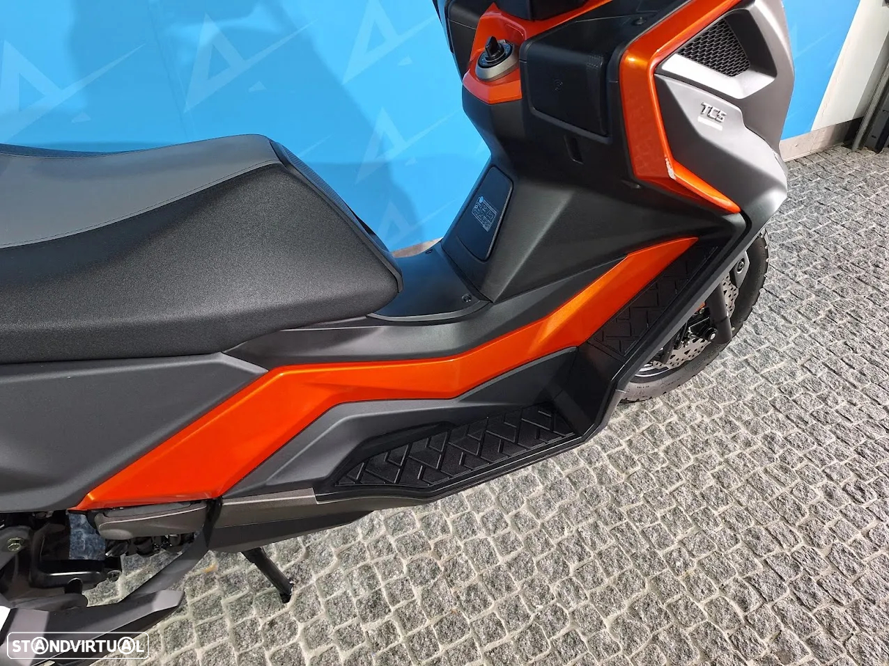 Kymco DTX 125 TCS - 3