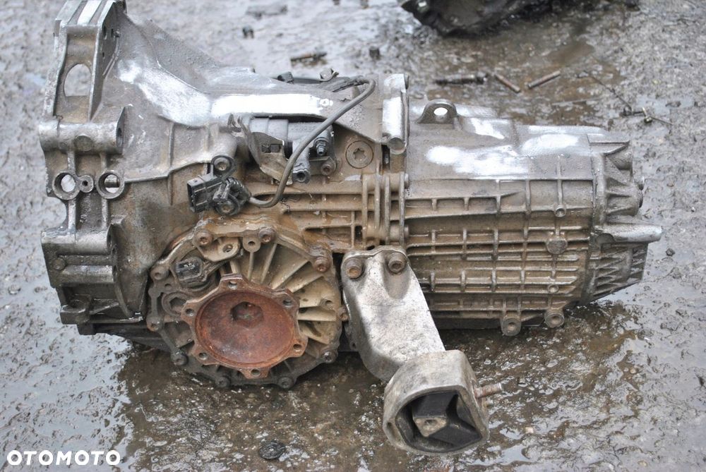 SKRZYNIA MANUALNA BIEGÓW VOLKSVAGEN PASSAT B5 1.9TDI 5B EEN - 1