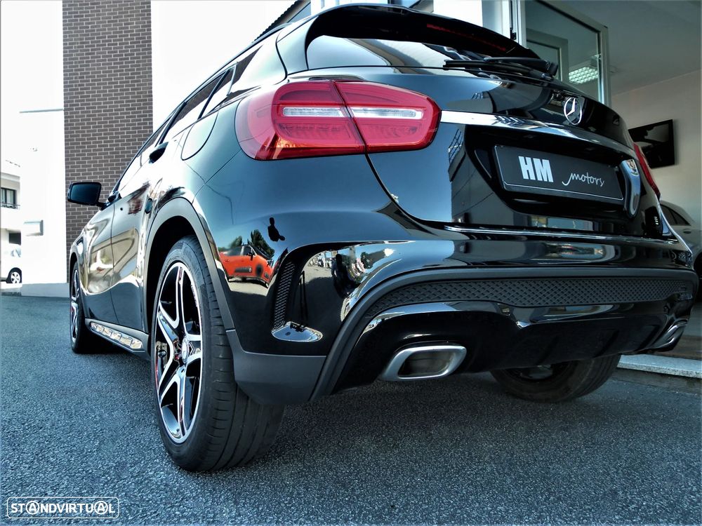 Mercedes-Benz GLA 180 d AMG Line - 9