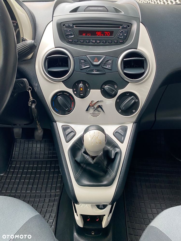 Ford KA 1.2 Titanium - 19