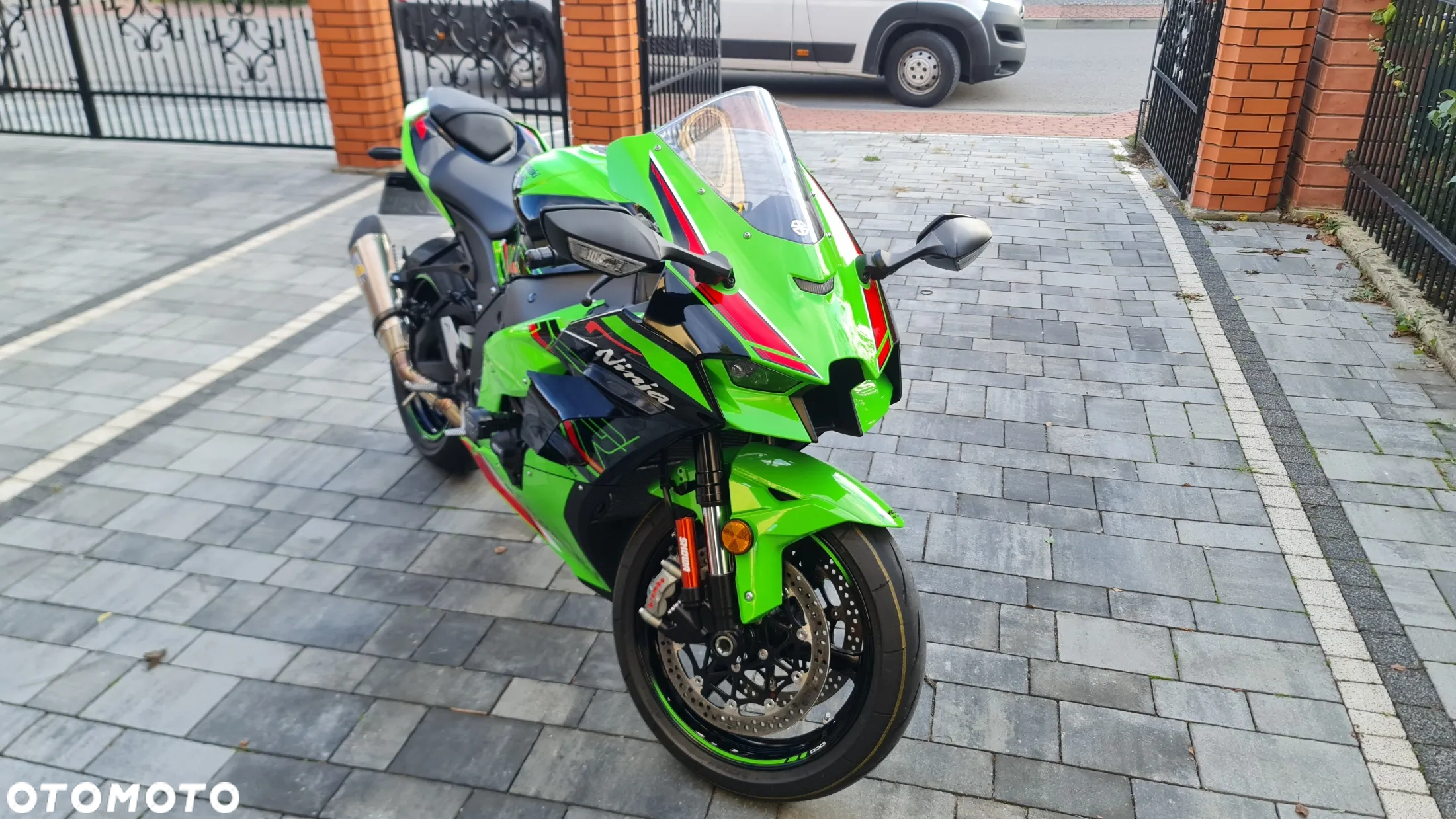 Kawasaki ZX - 12