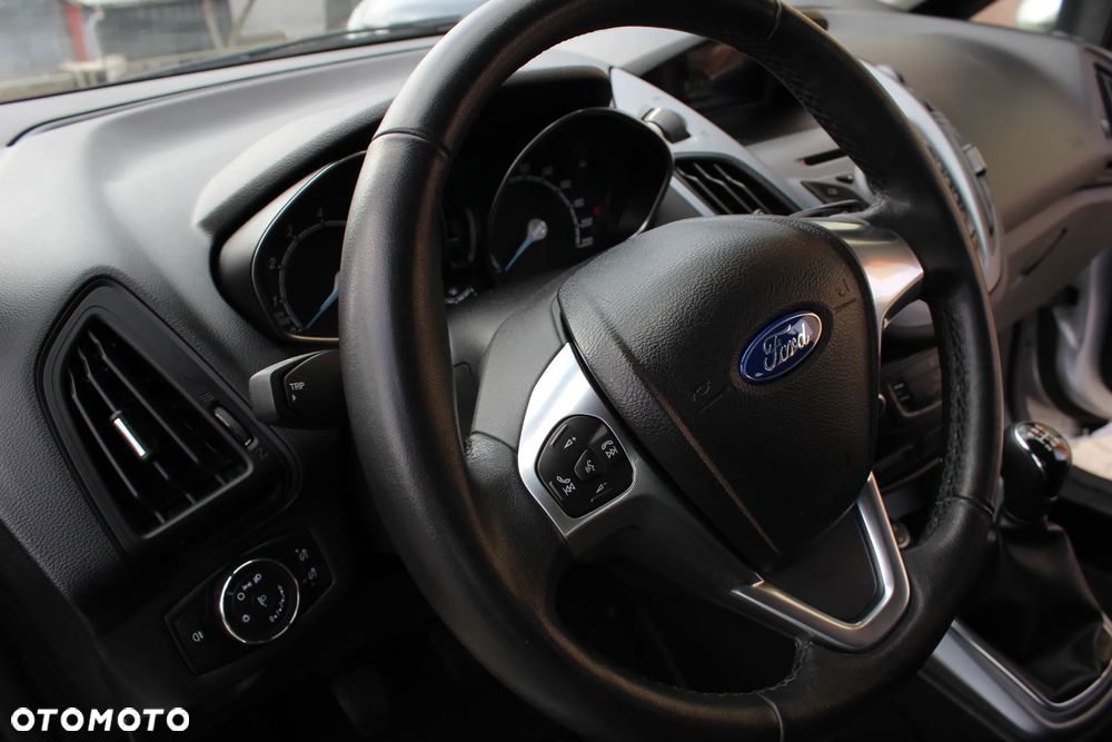Ford B-MAX - 14