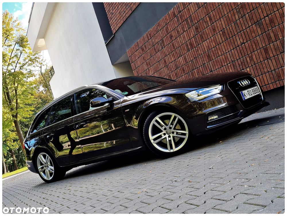 Audi A4 Avant 2.0 TDI DPF clean diesel quattro S line Sportpaket - 13