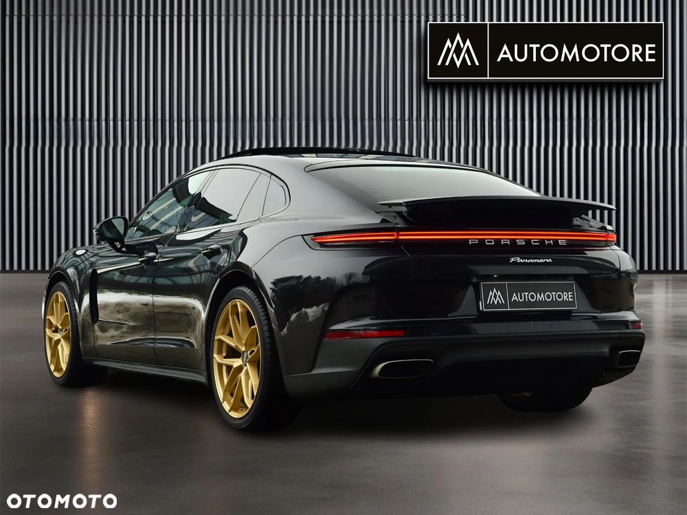 Porsche Panamera 4 - 8