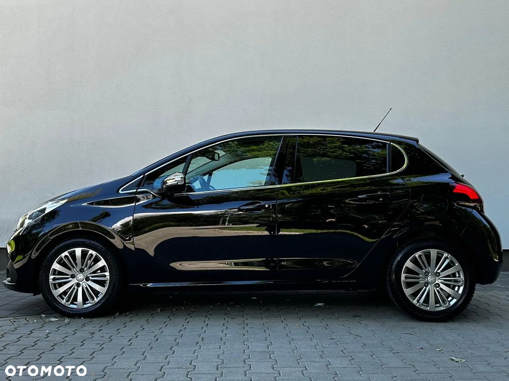 Peugeot 208 PureTech 110 Stop & Start Signature - 27