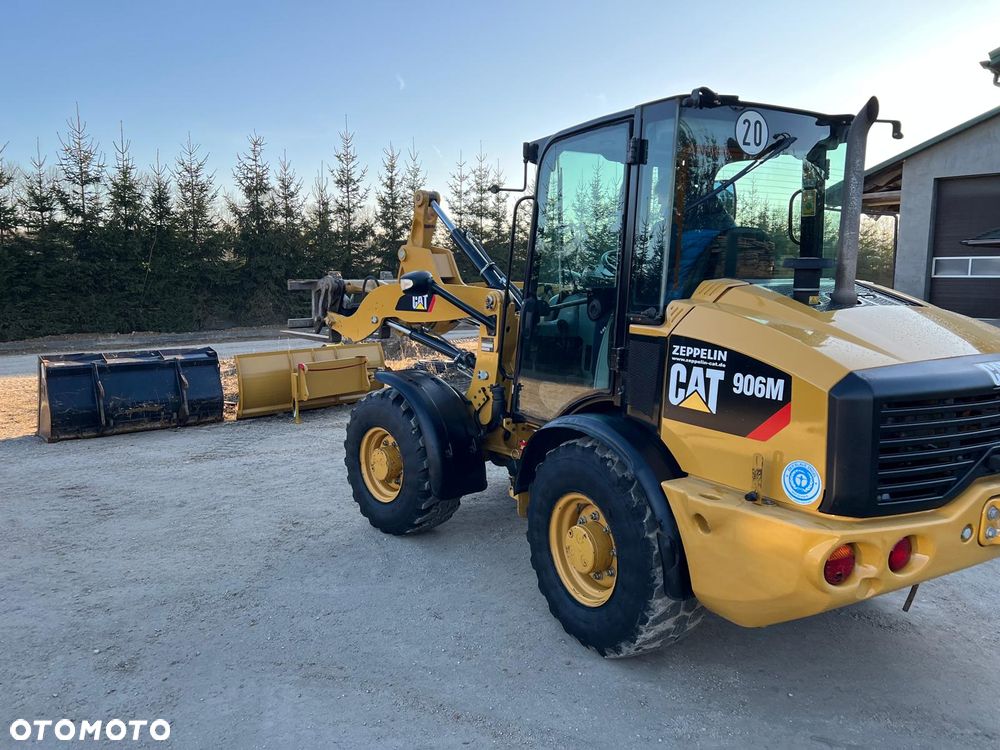 Caterpillar ŁADOWARKA CAT 906M 906 907 908 łyżka pług widły  Liebherr 506 Volvo L25 - 28