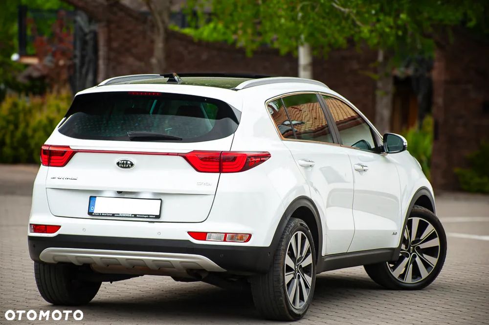 Kia Sportage 2,0 CRDI AWD GT Line - 11