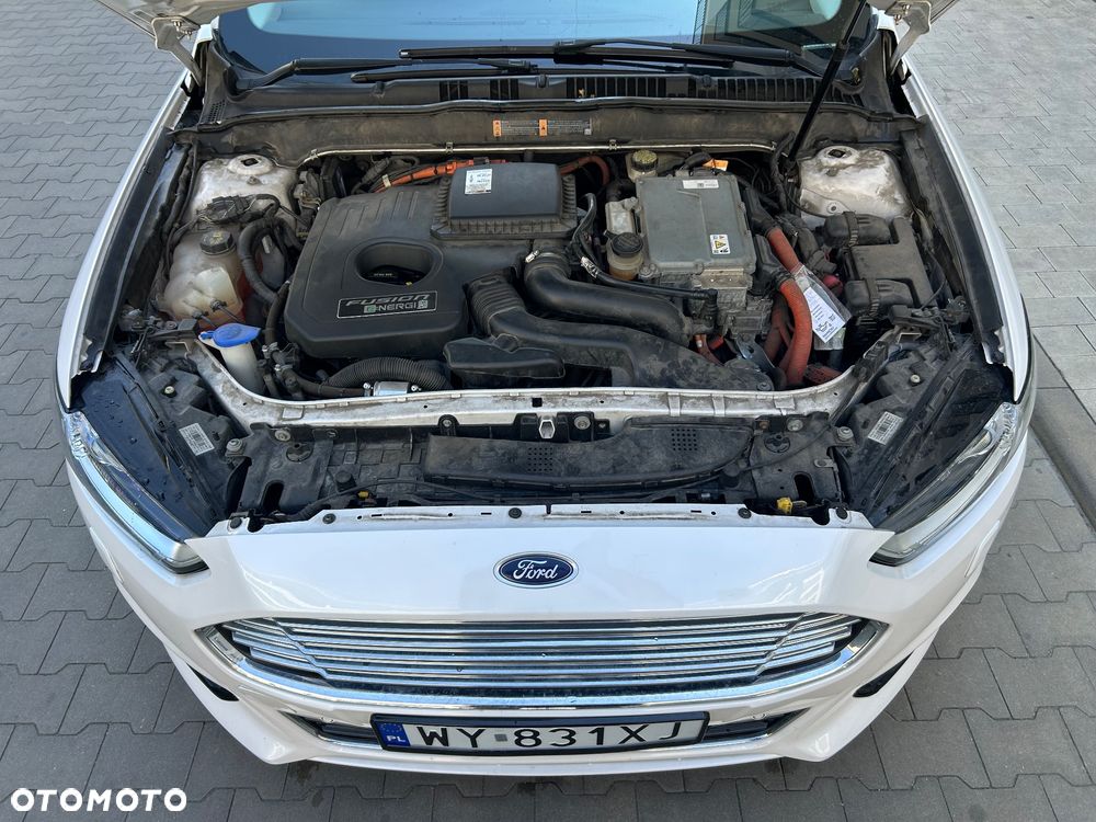 Ford Mondeo 2.0 Hybrid Titanium - 26
