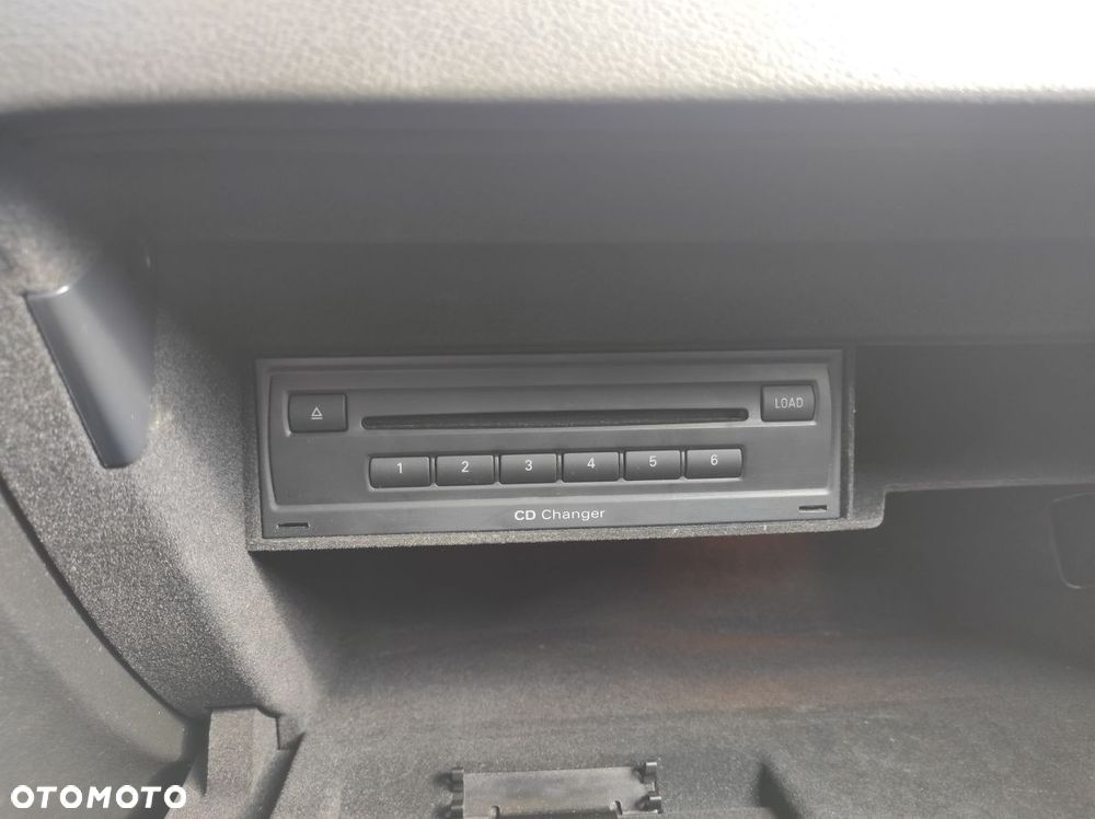 Audi A4 Avant 2.0 TDI DPF multitronic Ambiente - 15