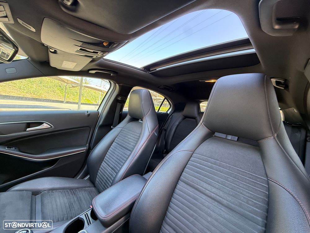 Mercedes-Benz A 180 d AMG Line - 2