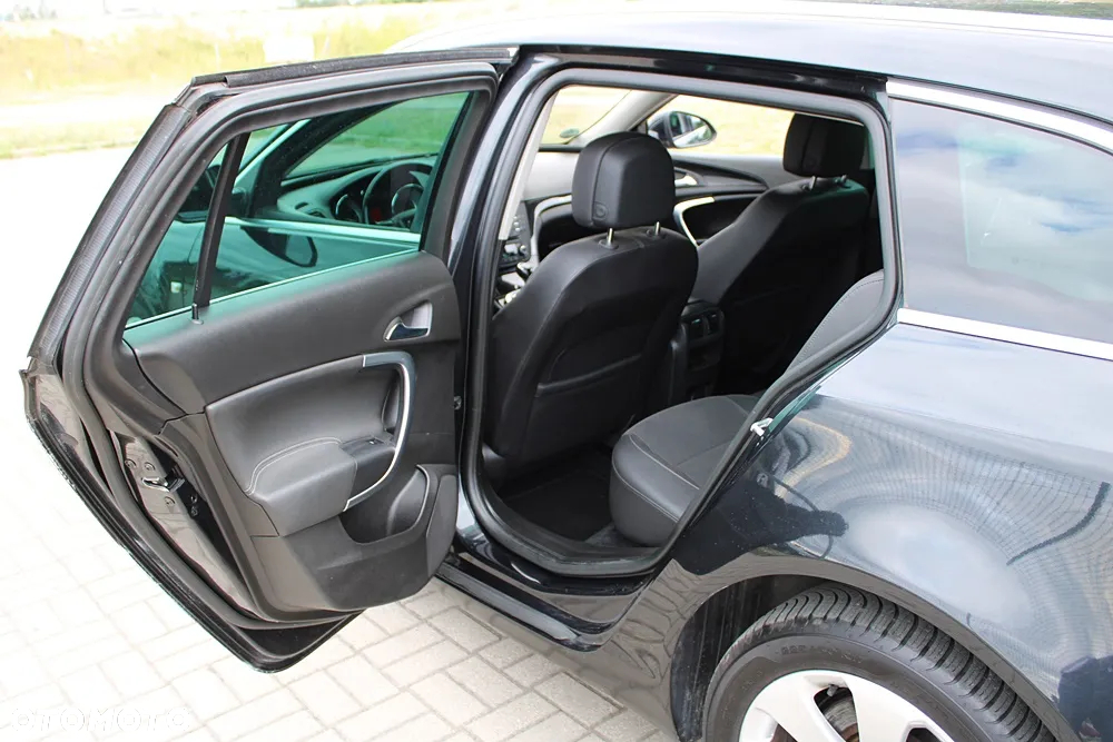 Opel Insignia - 28