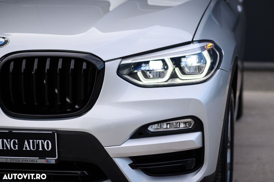 BMW X3 xDrive30i AT - 2