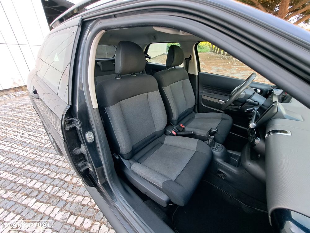 Citroën C4 Cactus BlueHDi 100 Stop&Start Live - 23