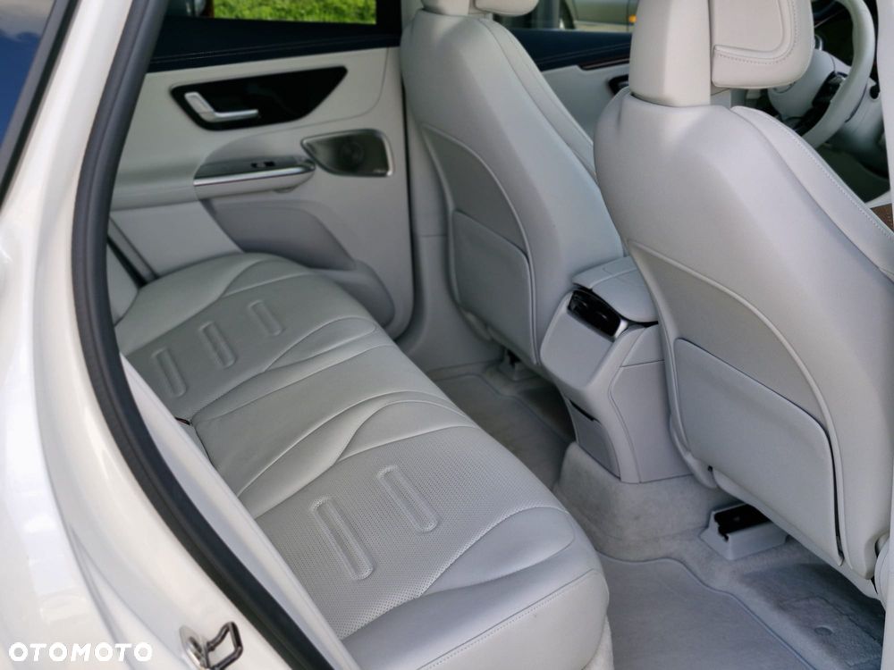 Mercedes-Benz EQE AMG 43 90.5kWh 4-Matic - 18