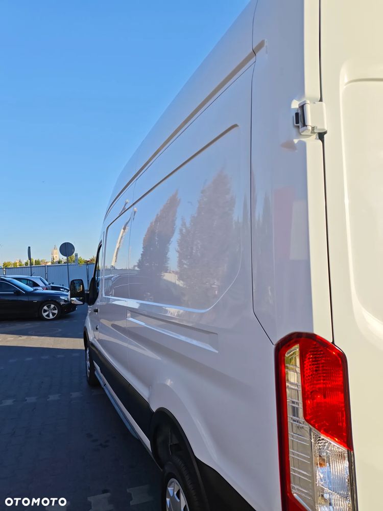 Ford Transit - 15