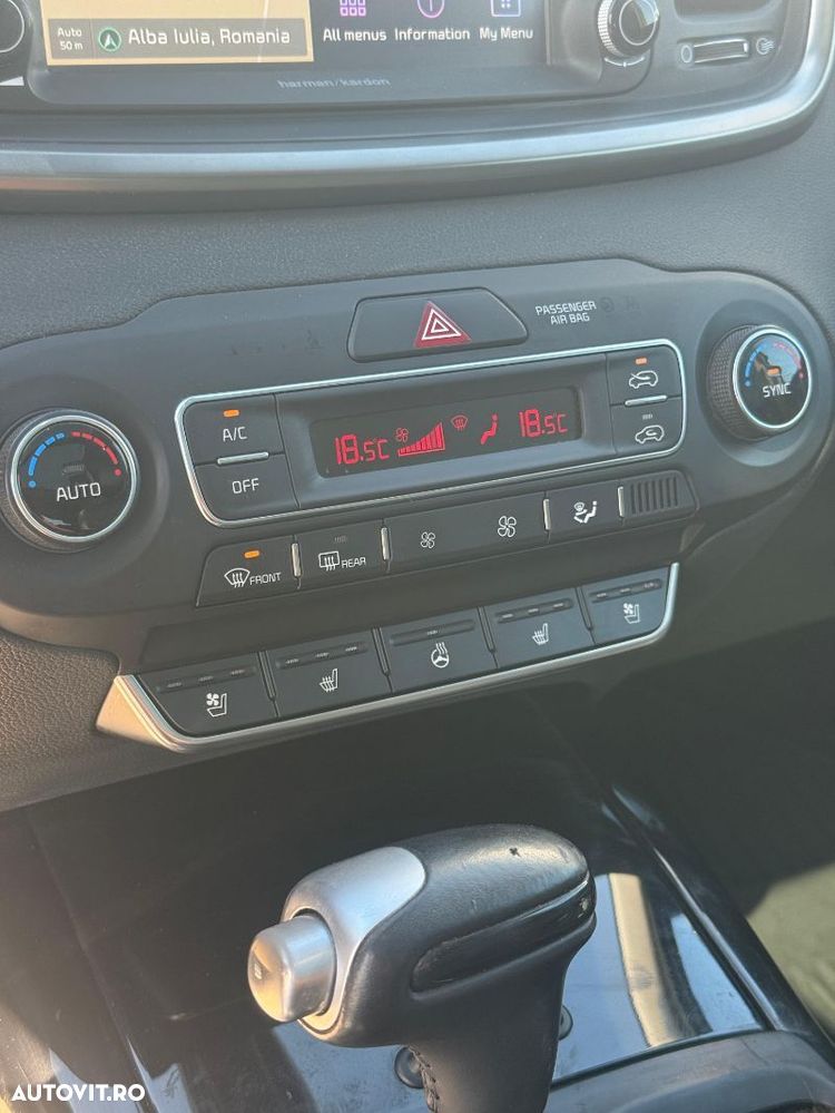 Kia Sorento - 15