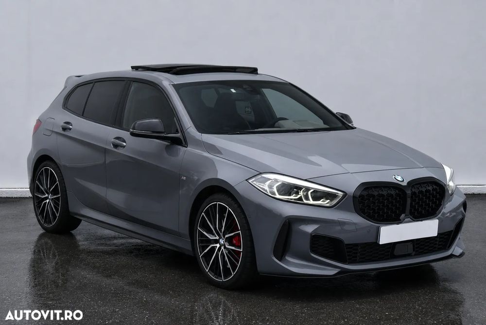 BMW M1 M135i xDrive AT - 3