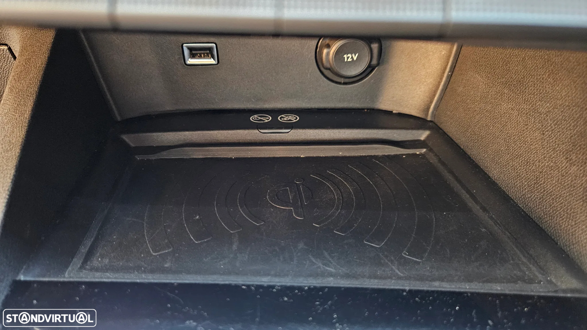 Peugeot 5008 1.5 BlueHDi Allure Pack EAT8 - 20
