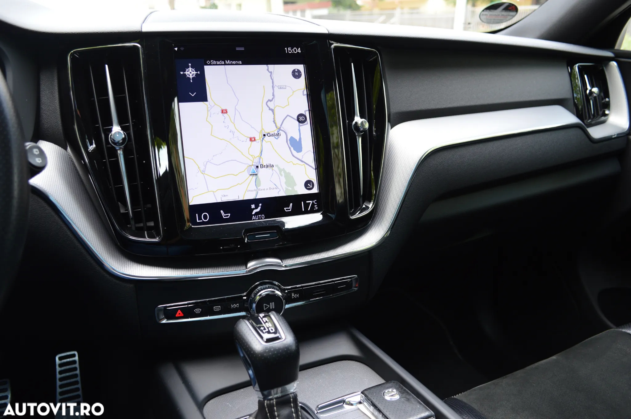 Volvo XC 60 T5 AWD Geartronic RDesign - 33