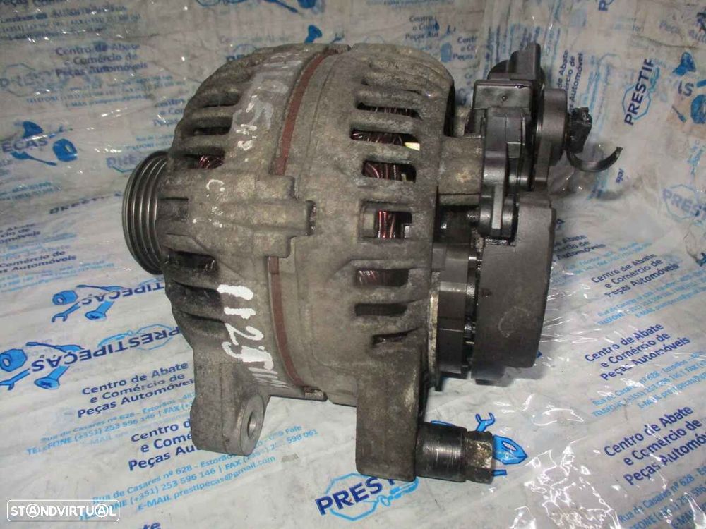 Alternador 9646321880   0124525035 PEUGEOT 307 SW 2004 1.6HDI PEUGEOT 607 2004 2.2HDI PEUGEOT 407 2003 1.6HDI PEUGEOT 207 2006 1.6HDI 0P PEUGEOT 307SW 2004 2.0HDI 0P PEUGEOT 308 2008 1.6HDI 0P CITROEN JUMPY 2005 2.0HDI 0P PEUGEOT PARTNER 1 BREAK FASE 2 2007 1.6HDI 90CV 4P CINZENTA BOSCH PEUGEOT 308 T7 FASE 1 2009 1.6HDI 90CV 3P PRETO CITROEN C4 2005 1.6HDI 109CV 5P CINZA PEUGEOT 307 2005 1.6 HDI 90CV 5P CINZA BOSCH 14V BMW F30 2012 320D 163CV 4P CINZA BOSCH - 2