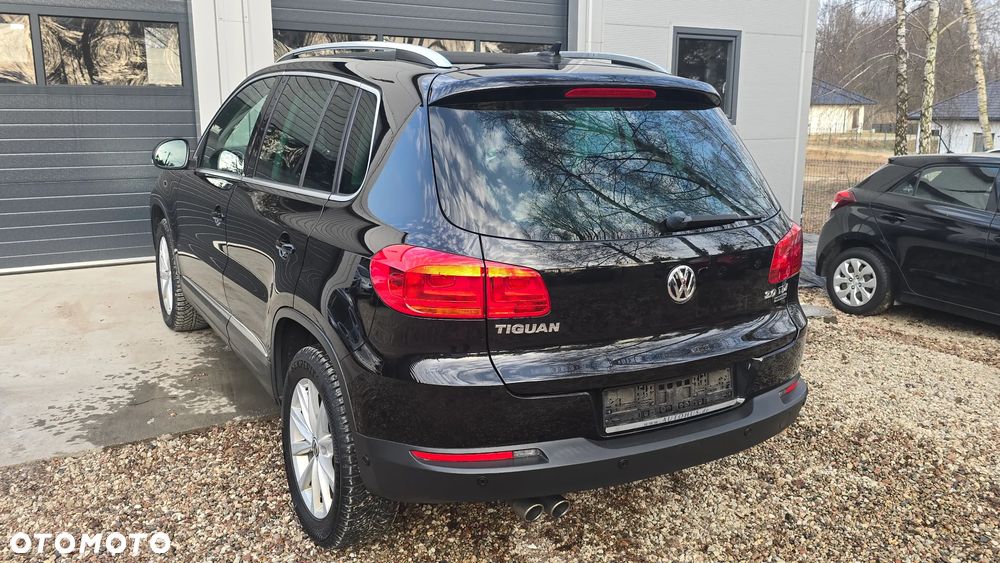 Volkswagen Tiguan 2.0 TDI DPF 4Motion BlueMotion Technology Lounge Sport & Style - 6