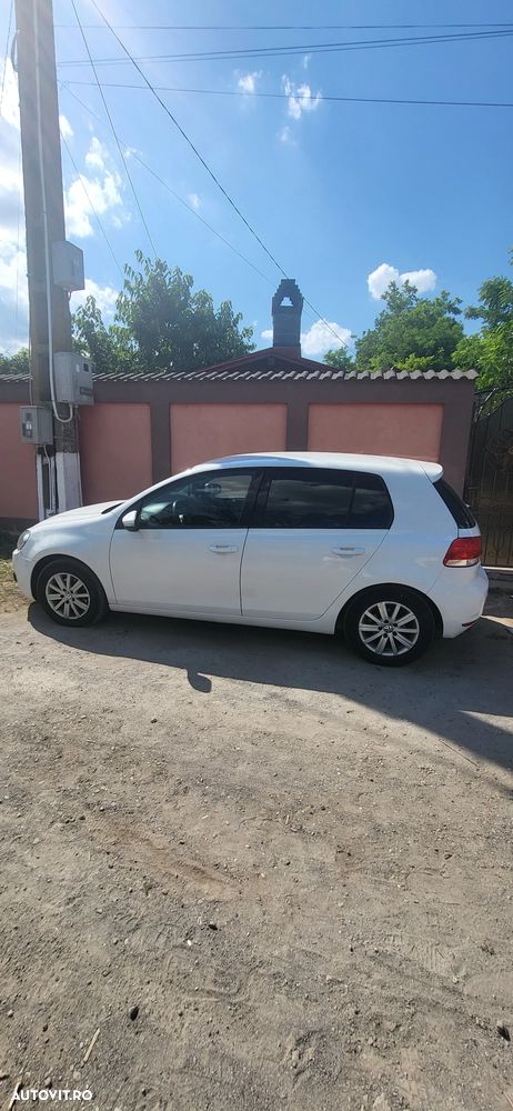 Volkswagen Golf 1.6 TDI DPF 4Motion Comfortline - 2