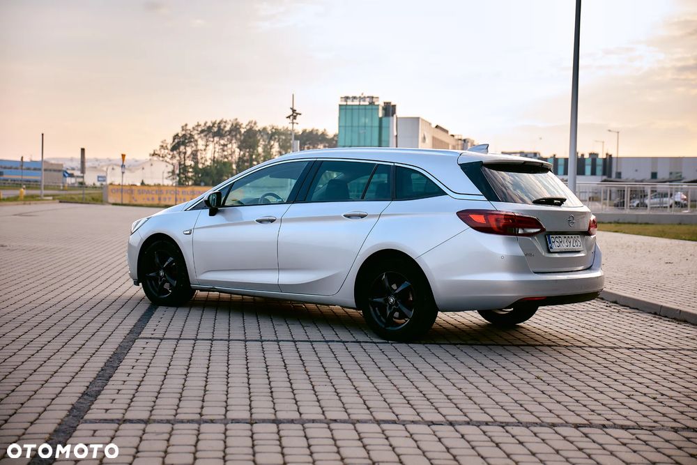 Opel Astra 1.6 D (CDTI) Start/Stop Innovation - 7