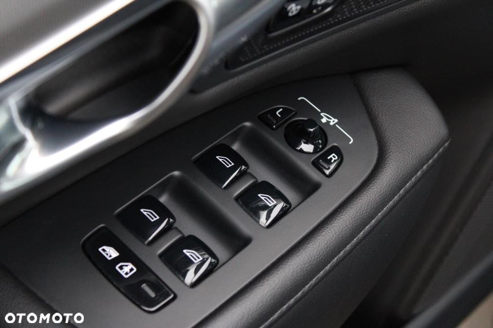 Volvo S90 - 9