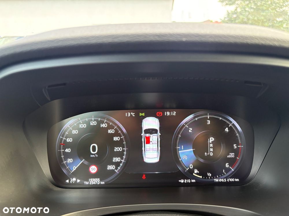 Volvo S90 D3 R-Design - 21