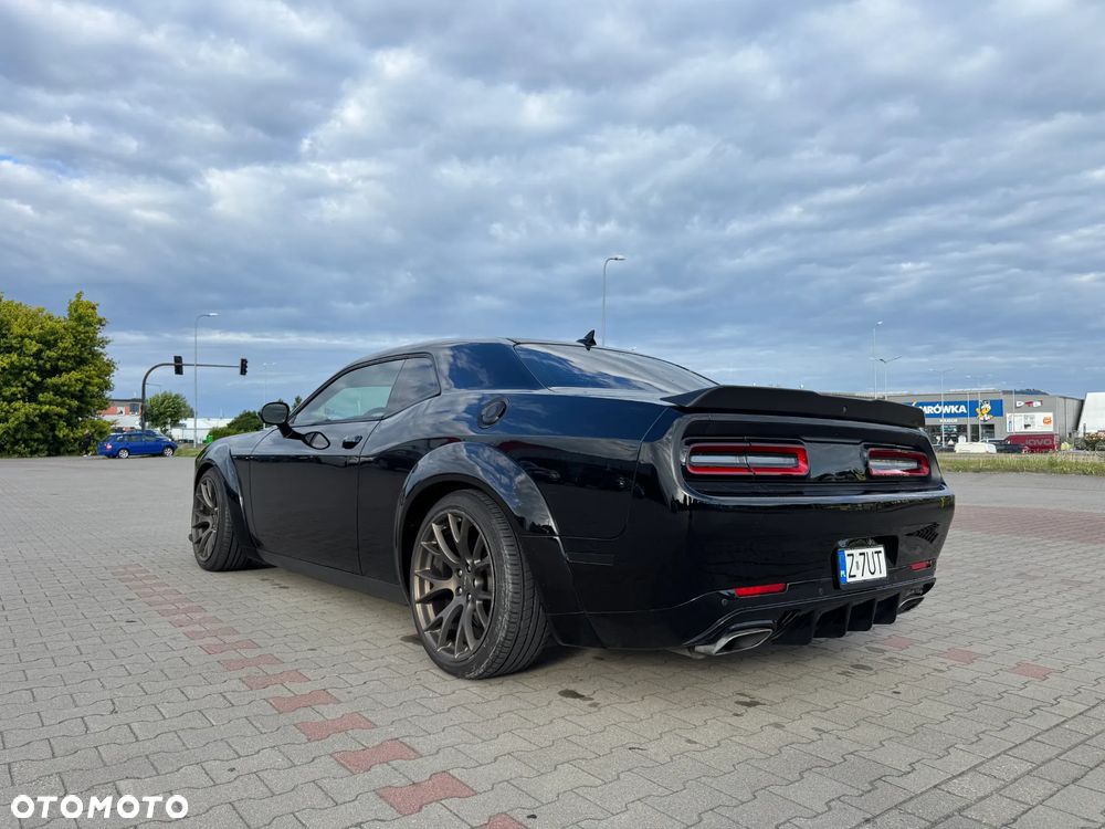 Dodge Challenger Automatik R/T Plus Scat Pack - 10
