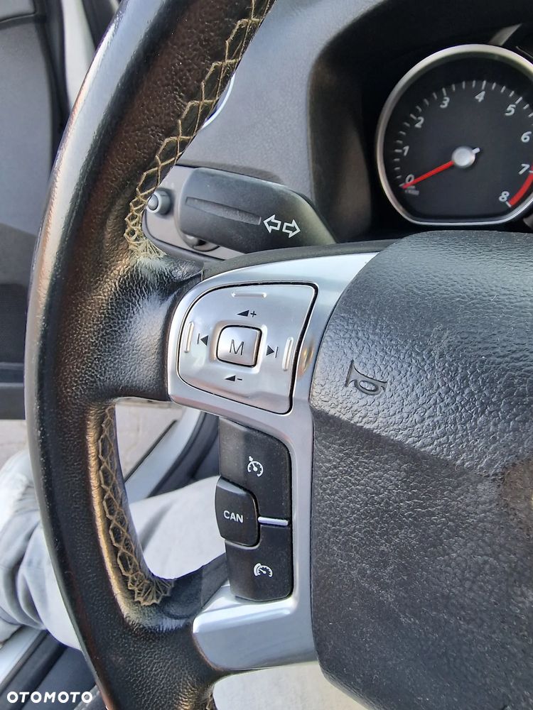 Ford Mondeo 1.6 T Titanium - 22