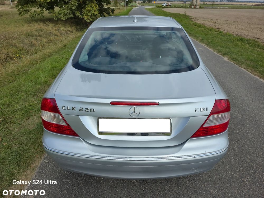Mercedes-Benz CLK Coupe 220 CDI Automatik Elegance - 12