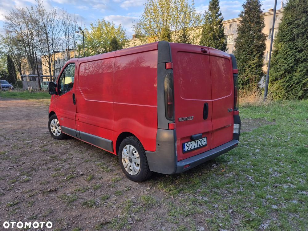 Renault Trafic - 11